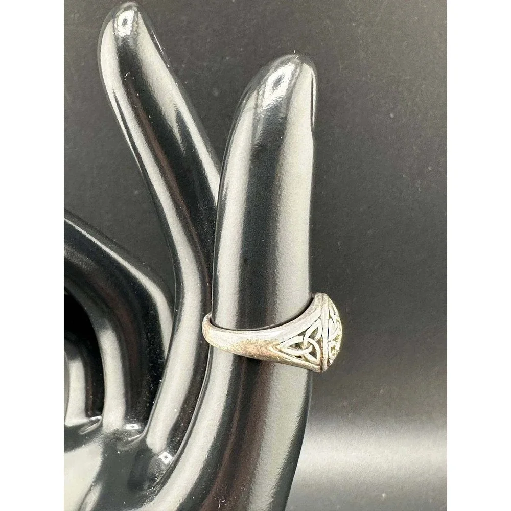 Celtic Trinity Knot Sterling Silver 925 Ring‎ Size 9 051 (47)